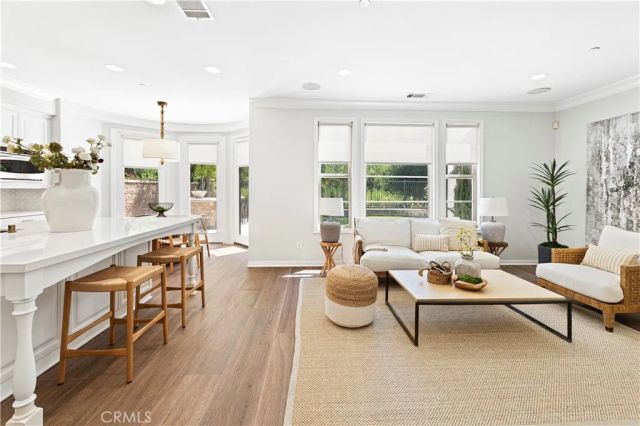 54 VALLEY TERRACE, Irvine, CA 92603