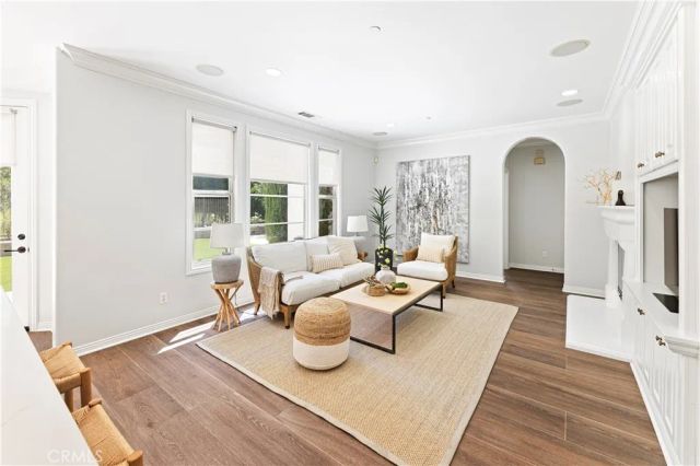 54 VALLEY TERRACE, Irvine, CA 92603