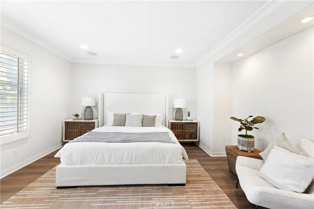 54 VALLEY TERRACE, Irvine, CA 92603