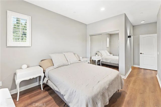 54 VALLEY TERRACE, Irvine, CA 92603