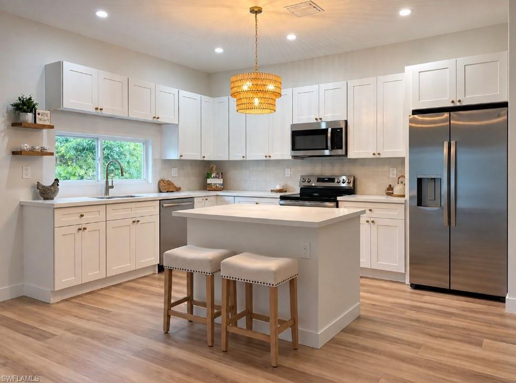 1102 E 11th ST, LEHIGH ACRES, FL 33972 — photo 2