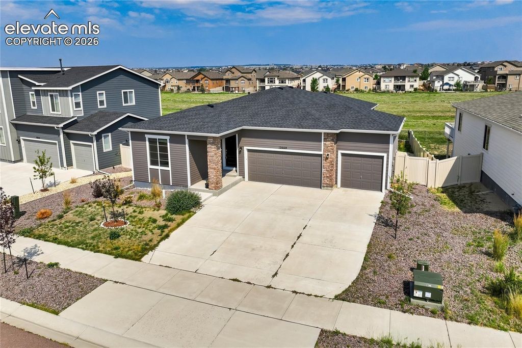 12660 Enclave Scenic Drive, Peyton, CO 80831 — photo 2