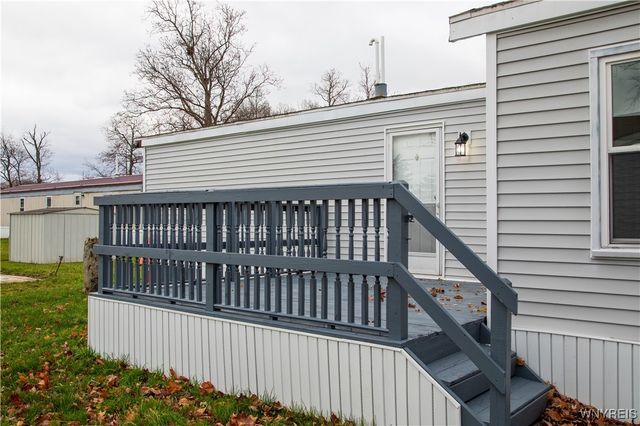 50 South Roxbury Drive, Hamburg, NY 14075