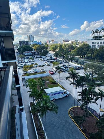 600 NE 36th Street 609, Miami, FL 33137