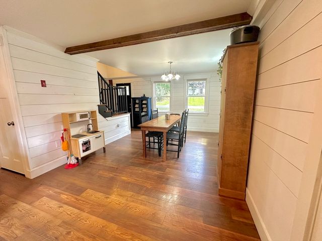 180 Bald Mountain Rd, Bernardston, MA 01337