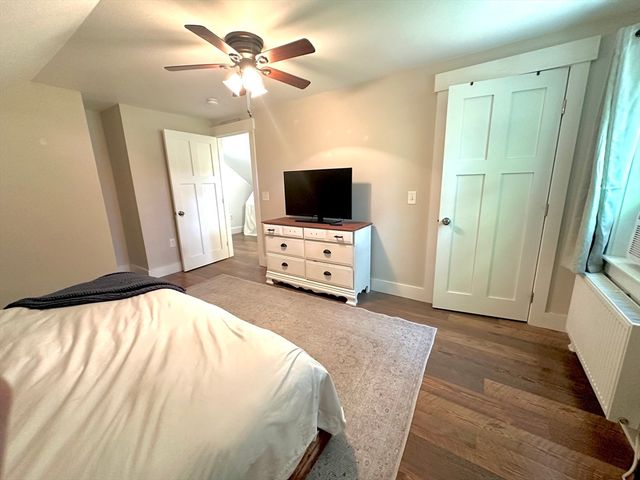 180 Bald Mountain Rd, Bernardston, MA 01337