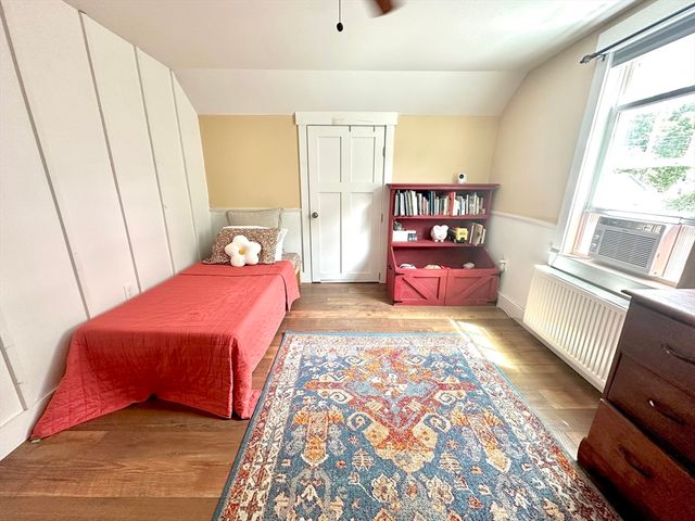 180 Bald Mountain Rd, Bernardston, MA 01337