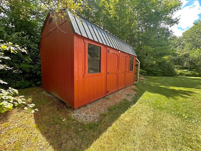 180 Bald Mountain Rd, Bernardston, MA 01337