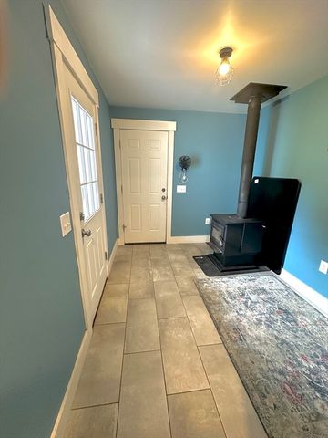 180 Bald Mountain Rd, Bernardston, MA 01337