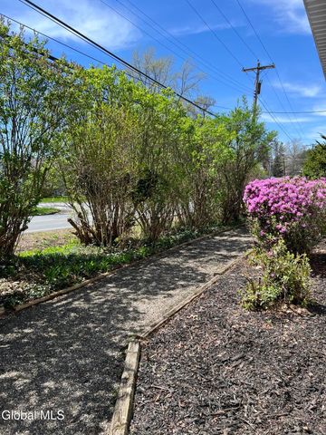 847 Maple Hill Road, Castleton-on-hudson, NY 12033
