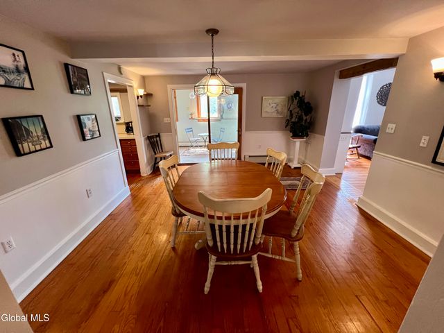 847 Maple Hill Road, Castleton-on-hudson, NY 12033