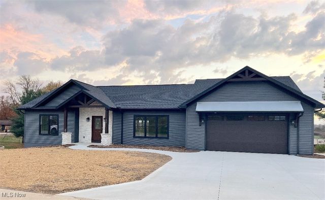 936 Miller Avenue SW, Sugarcreek, OH 44681