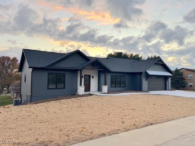 936 Miller Avenue SW, Sugarcreek, OH 44681