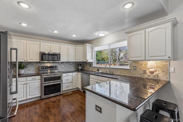 10104 Silver Maple Road, Highlands Ranch, CO 80129