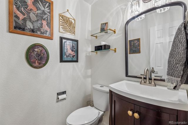 10104 Silver Maple Road, Highlands Ranch, CO 80129