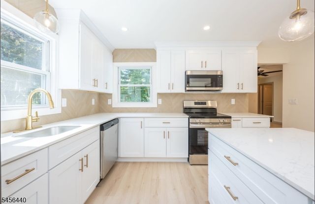 33 Orchard Dr, Vernon Twp., NJ 07462
