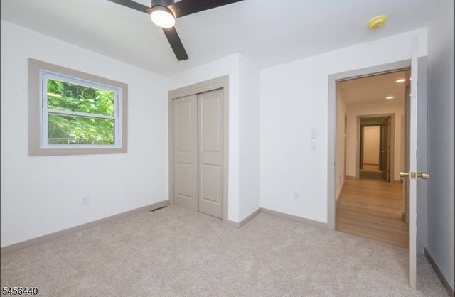 33 Orchard Dr, Vernon Twp., NJ 07462