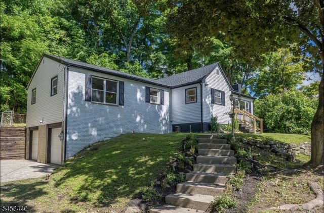 33 Orchard Dr, Vernon Twp., NJ 07462