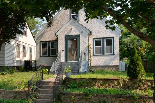 1139 Magnolia Avenue E, Saint Paul, MN 55106