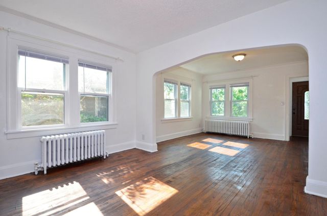1139 Magnolia Avenue E, Saint Paul, MN 55106