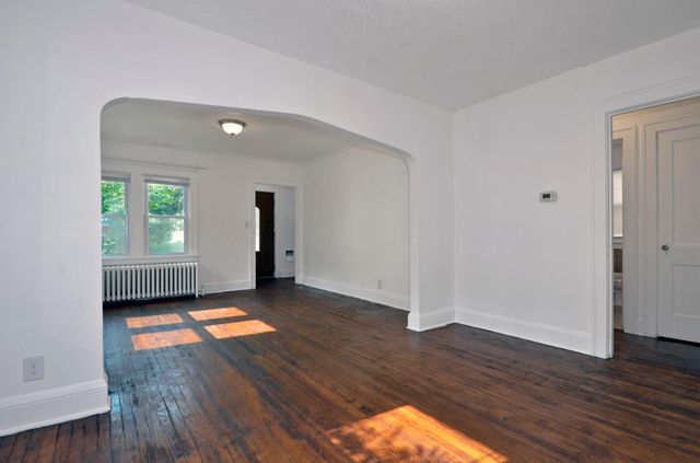 1139 Magnolia Avenue E, Saint Paul, MN 55106