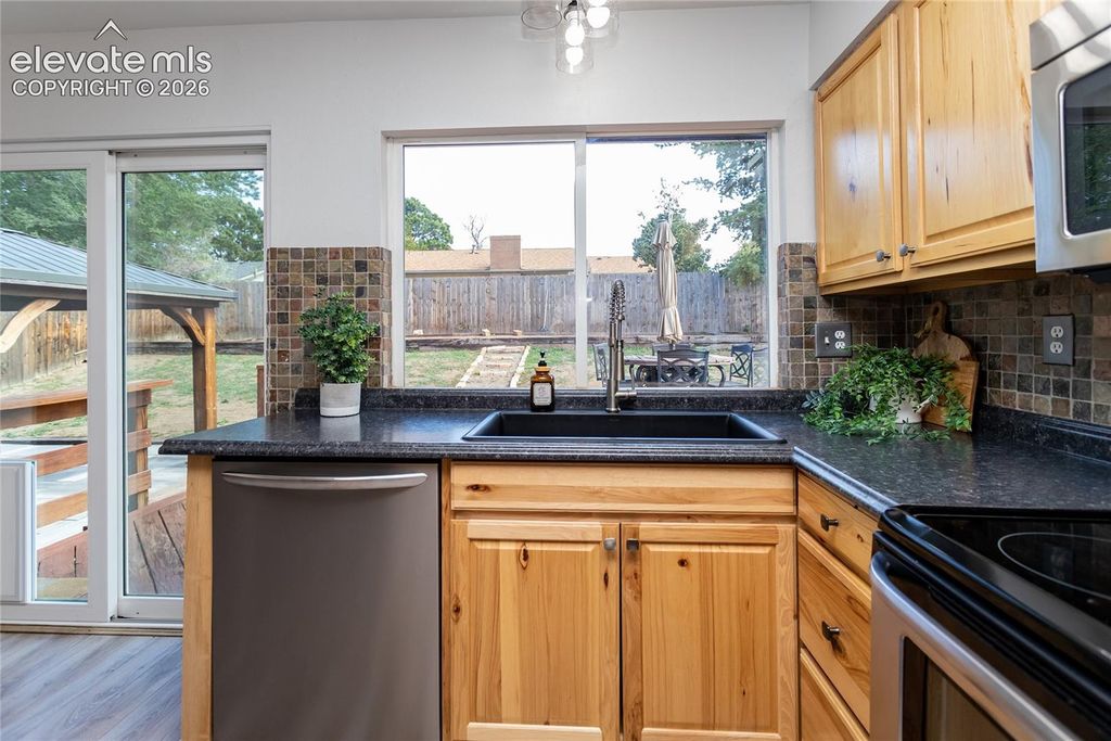 3121 Breckenridge Drive, Colorado Springs, CO 80906 — photo 4