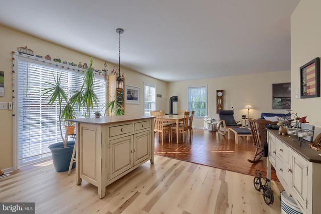 575 RED RUN RD, East Earl, PA 17519