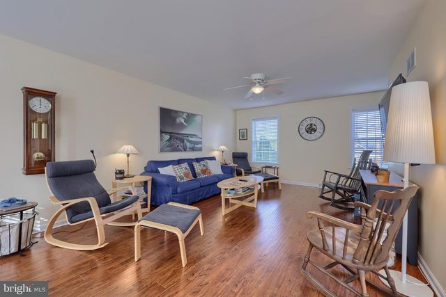 575 RED RUN RD, East Earl, PA 17519