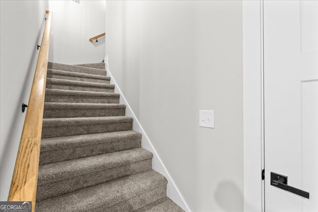 9129 Lakeview Parkway, Villa Rica, GA 30180