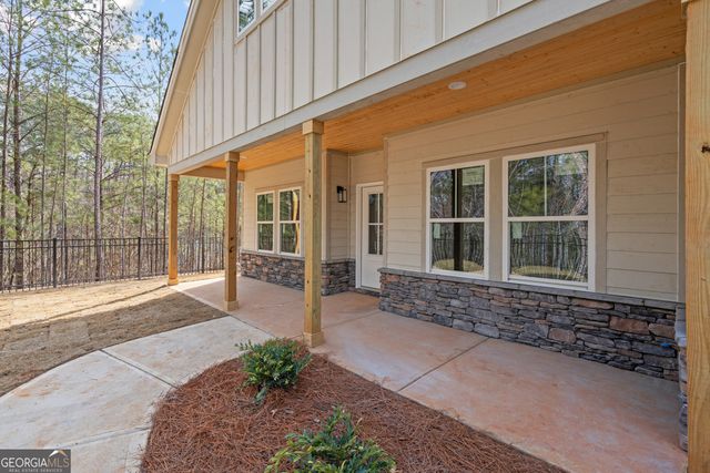 9129 Lakeview Parkway, Villa Rica, GA 30180