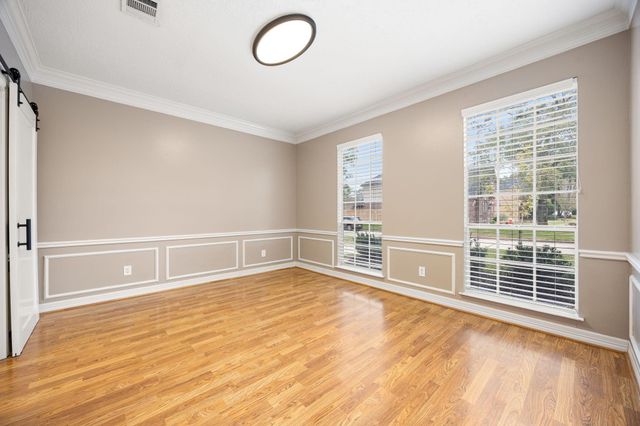3614 Valley Chase Drive, Kingwood, TX 77345