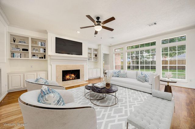 3614 Valley Chase Drive, Kingwood, TX 77345