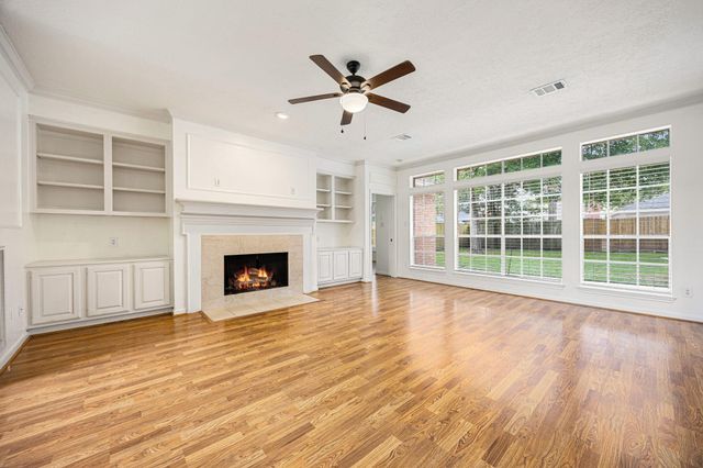 3614 Valley Chase Drive, Kingwood, TX 77345