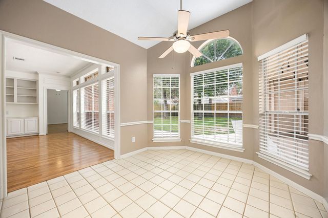 3614 Valley Chase Drive, Kingwood, TX 77345