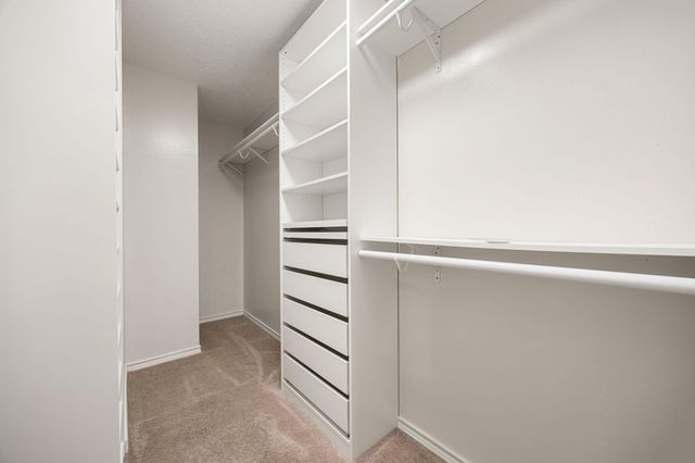 3614 Valley Chase Drive, Kingwood, TX 77345