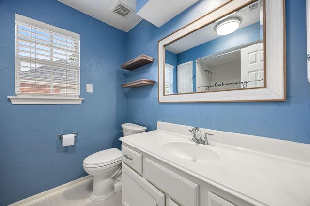 3614 Valley Chase Drive, Kingwood, TX 77345