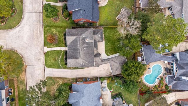 3614 Valley Chase Drive, Kingwood, TX 77345