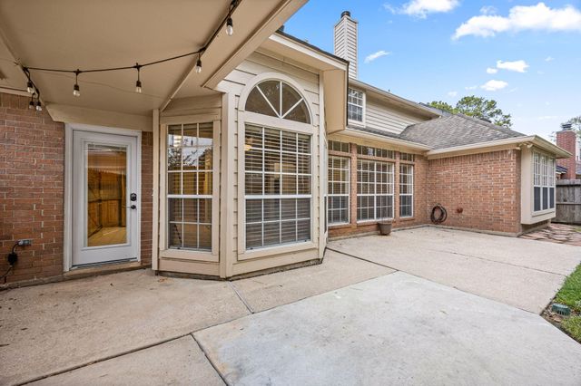 3614 Valley Chase Drive, Kingwood, TX 77345
