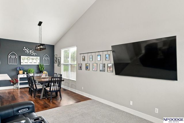 7972 N 155th Street, Bennington, NE 68007