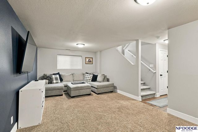 7972 N 155th Street, Bennington, NE 68007