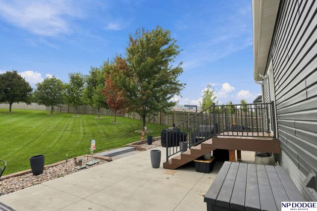7972 N 155th Street, Bennington, NE 68007