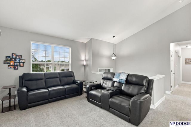 7972 N 155th Street, Bennington, NE 68007