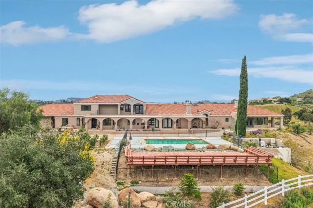 38075 Via Majorca, Murrieta, CA 92562