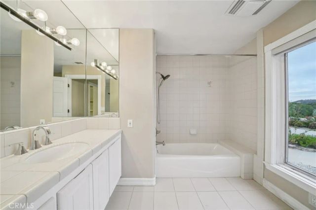 38075 Via Majorca, Murrieta, CA 92562