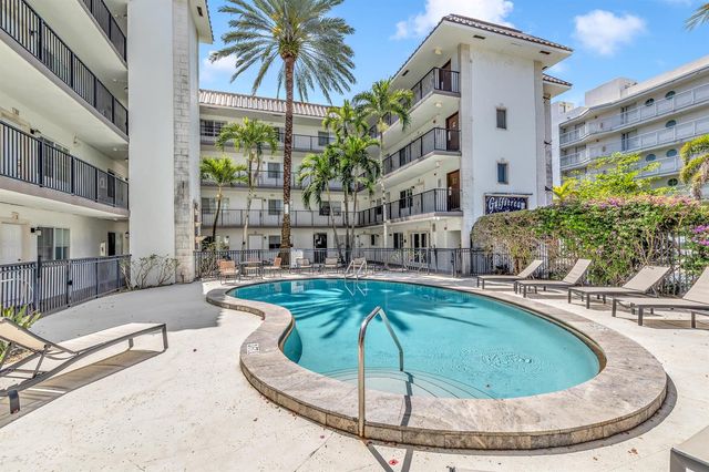 924 SE 2nd Street 32, Fort Lauderdale, FL 33301