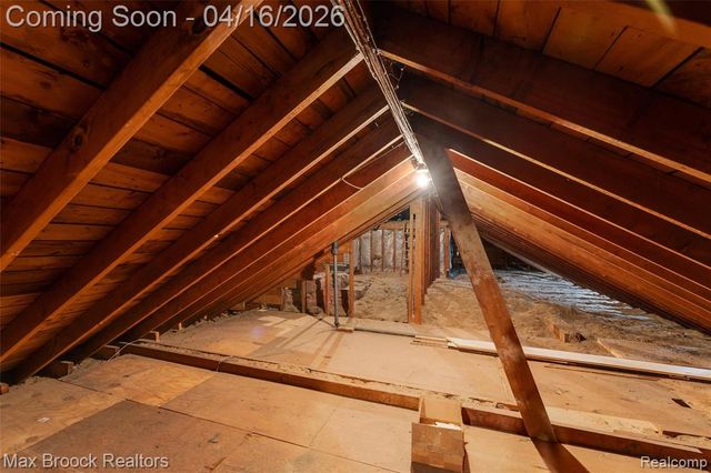 919 W Glengarry Circle, Bloomfield Hills, MI 48301