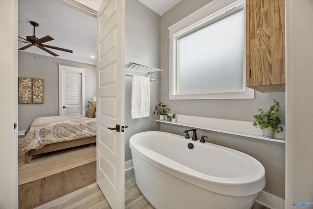 1212 Smooth Stone Trail, Huntsville, AL 35806