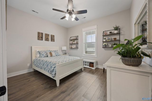 1212 Smooth Stone Trail, Huntsville, AL 35806