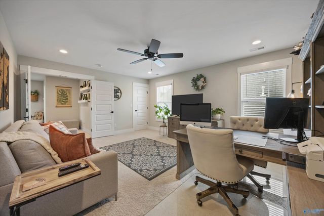 1212 Smooth Stone Trail, Huntsville, AL 35806