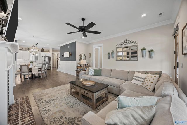 1212 Smooth Stone Trail, Huntsville, AL 35806